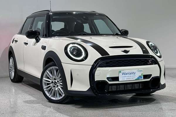 2022 MINI Hatch Cooper S Classic F55 LCI-2