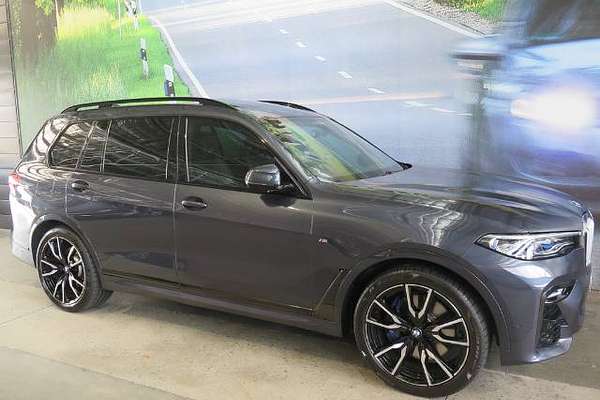 2021 BMW X7 DARK SHADOW EDITION G07