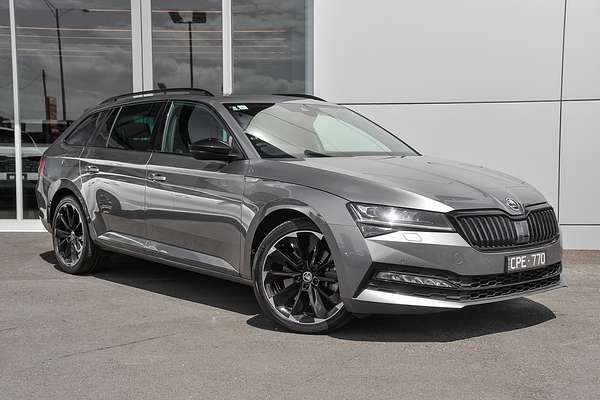 2023 ŠKODA Superb 206TSI SportLine NP