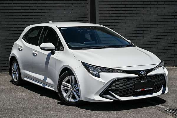 2018 Toyota Corolla Ascent Sport MZEA12R