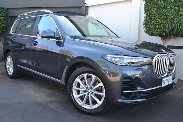 2019 BMW X7 xDrive30d G07