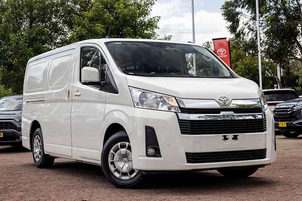 2020 Toyota Hiace GDH300R