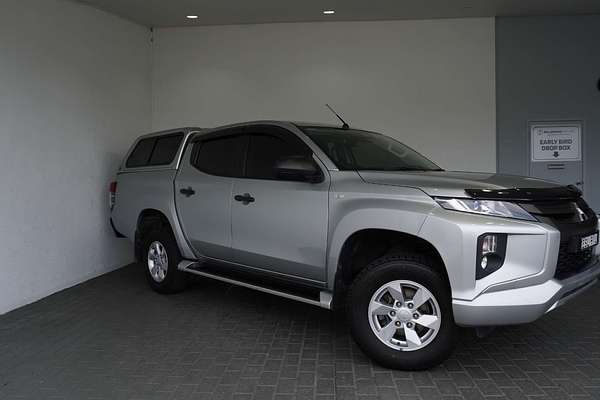 2022 Mitsubishi Triton GLX+ MR 4X4