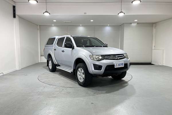 2014 Mitsubishi Triton GLX MN 4X4