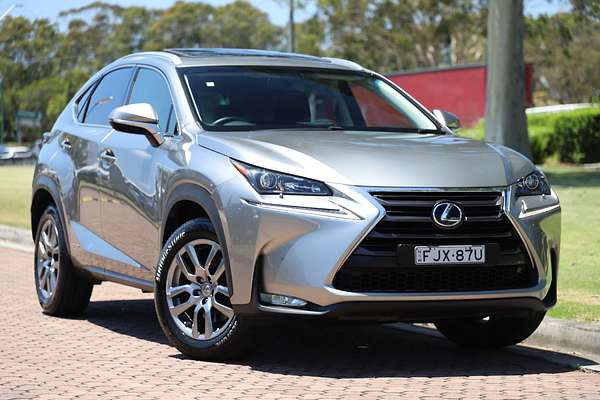 2015 Lexus NX NX300h Luxury AYZ15R