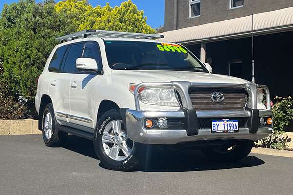 2012 Toyota Landcruiser Sahara VDJ200R