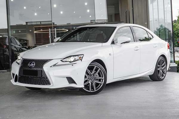 2016 Lexus IS IS300h F Sport AVE30R