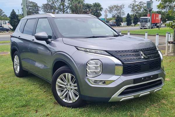 2022 Mitsubishi Outlander LS ZM