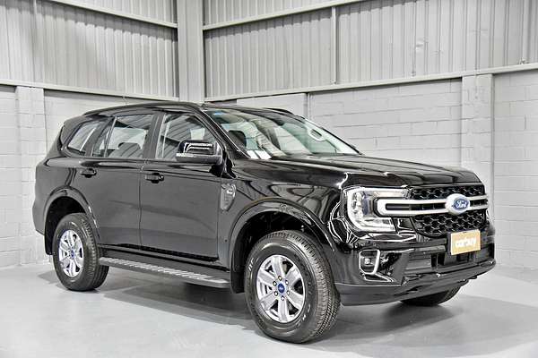 2023 Ford Everest Ambiente