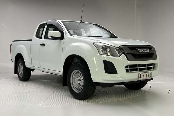 2019 Isuzu D-MAX SX High Ride Rear Wheel Drive