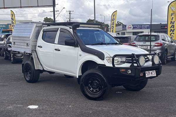 2013 Mitsubishi Triton GLX MN 4X4