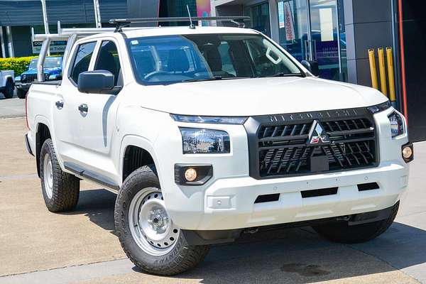 2024 Mitsubishi Triton GLX MV 4X4