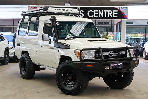 2018 Toyota Landcruiser GXL Troopcarrier VDJ78R