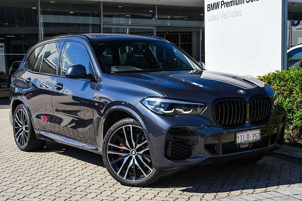 2022 BMW X5 xDrive40i M Sport G05