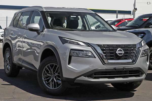 2024 Nissan X-TRAIL ST T33