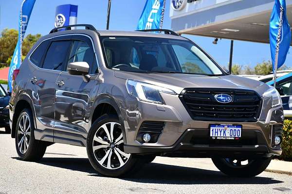 2023 Subaru Forester 2.5i Premium S5