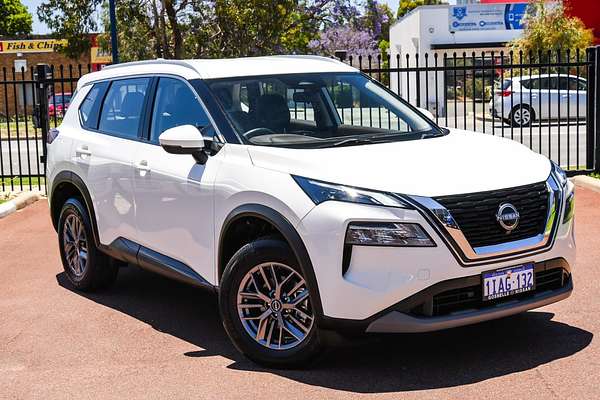 2023 Nissan X-TRAIL ST T33