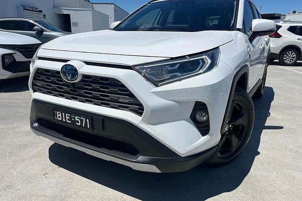 2020 Toyota RAV4 Cruiser AXAH54R