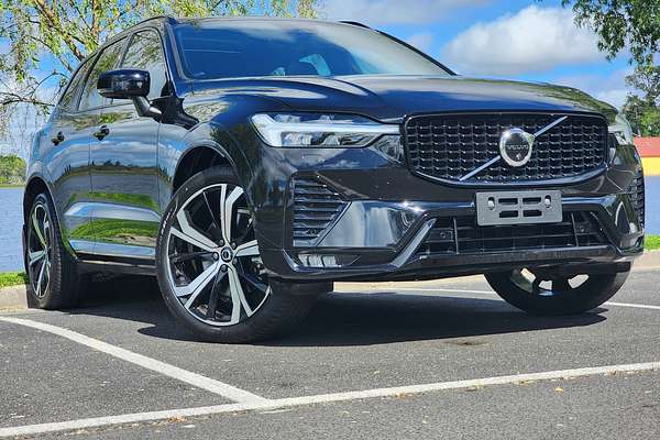 2023 Volvo XC60 Ultimate B6 Dark