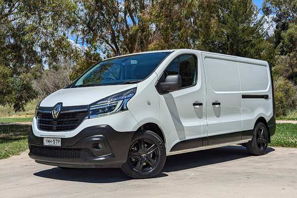 2022 Renault Trafic Premium X82