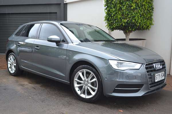 2015 Audi A3 Attraction 8V