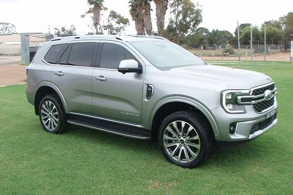 2023 Ford Everest Platinum