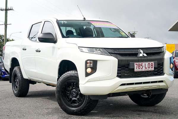 2019 Mitsubishi Triton GLX MR 4X4