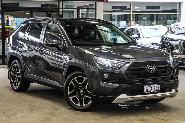 2019 Toyota RAV4 Edge AXAA54R