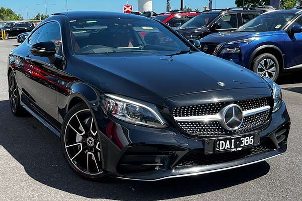 2019 Mercedes-Benz C-Class C300 C205