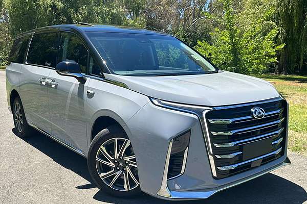 2023 LDV MIFA Executive