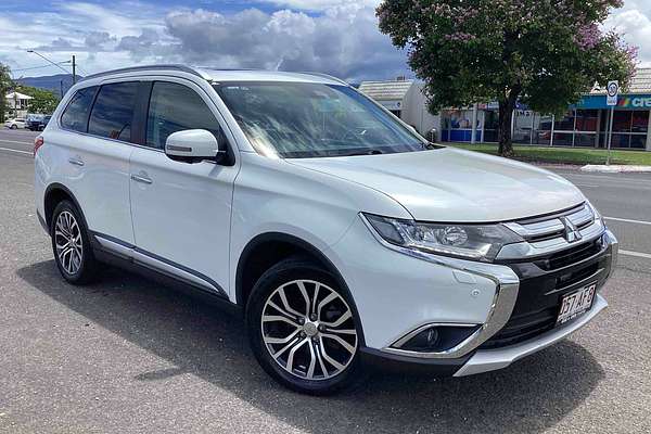 2017 Mitsubishi Outlander Exceed ZK