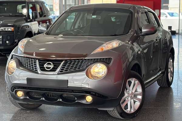 2013 Nissan JUKE ST F15