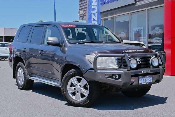 2012 Toyota Landcruiser GXL VDJ200R