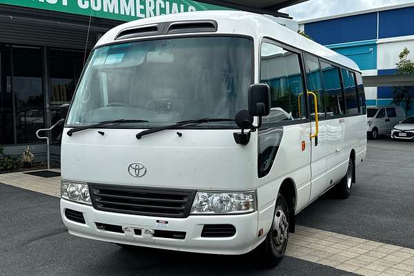 2013 Toyota COASTER DELUXE XZB50R