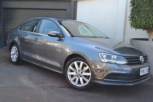 2015 Volkswagen Jetta 118TSI Comfortline 1B