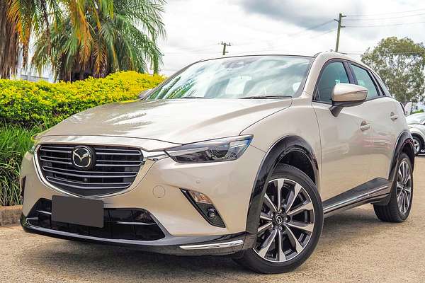 2023 Mazda CX-3 Akari DK