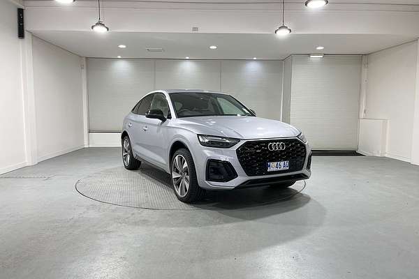 2024 Audi Q5 45 TFSI S Line FY