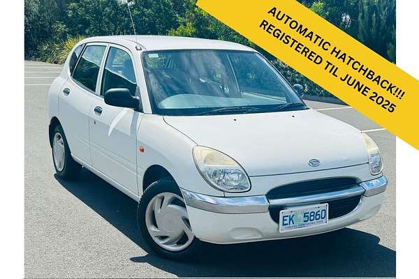 2001 Daihatsu Sirion M100RS