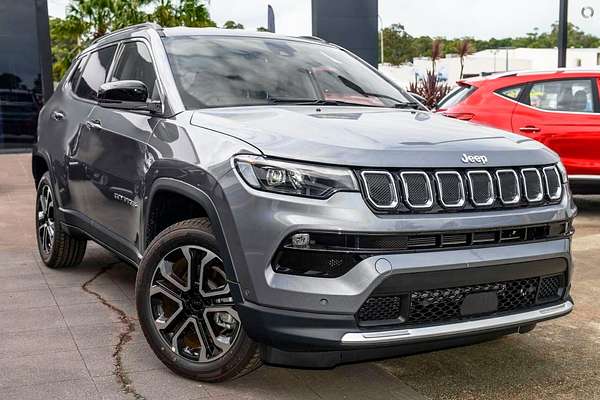 2022 Jeep Compass Limited M6