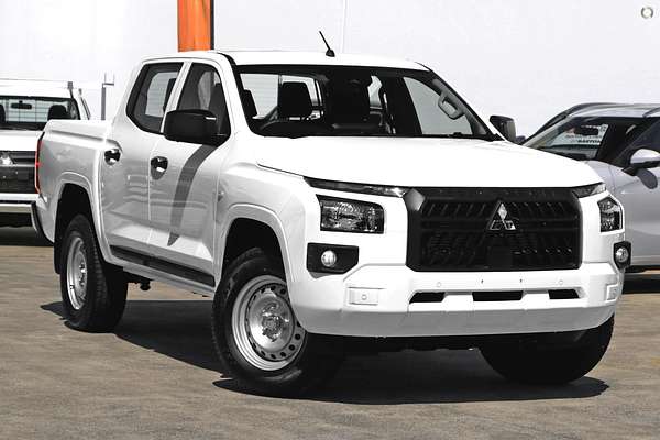 2024 Mitsubishi Triton GLX MV 4X4