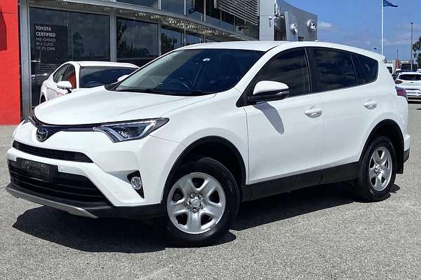 2018 Toyota RAV4 GX ASA44R