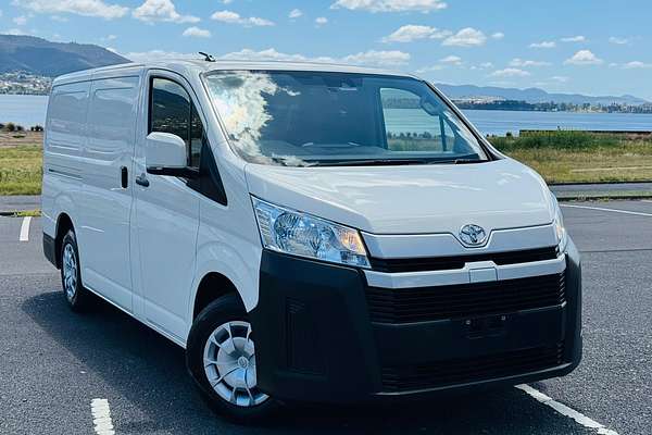 2020 Toyota Hiace GDH300R LWB