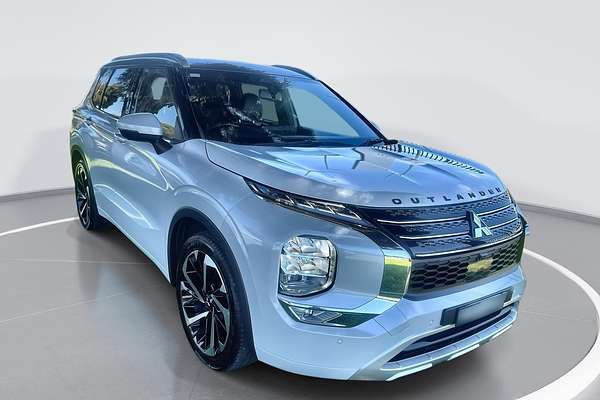 2023 Mitsubishi Outlander Exceed Tourer ZM