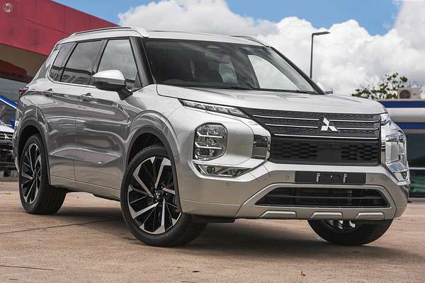 2024 Mitsubishi Outlander Exceed ZM