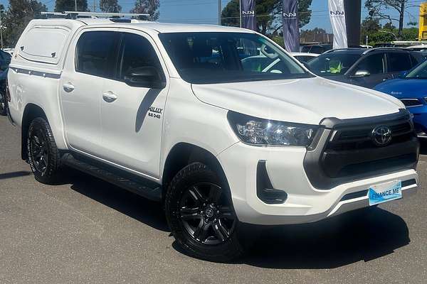 2024 Toyota Hilux SR GUN126R 4X4