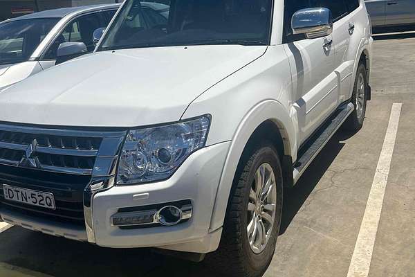 2017 Mitsubishi Pajero Sport GLS QE