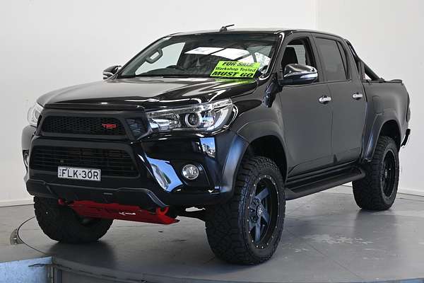 2017 Toyota HiLux sr5 1Y46250ES