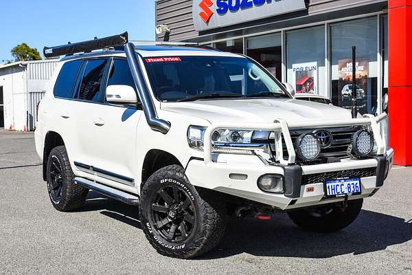 2016 Toyota Landcruiser Sahara VDJ200R