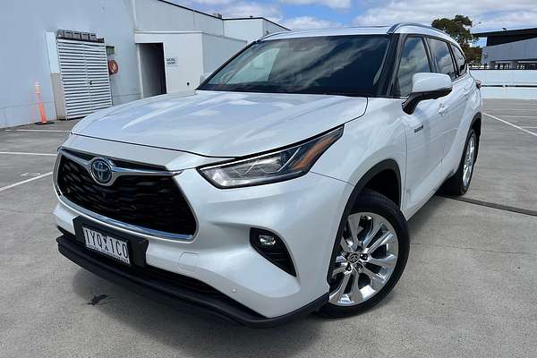 2023 Toyota Kluger Grande AXUH78R