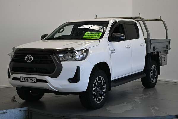 2023 Toyota HiLux sr C223800ET